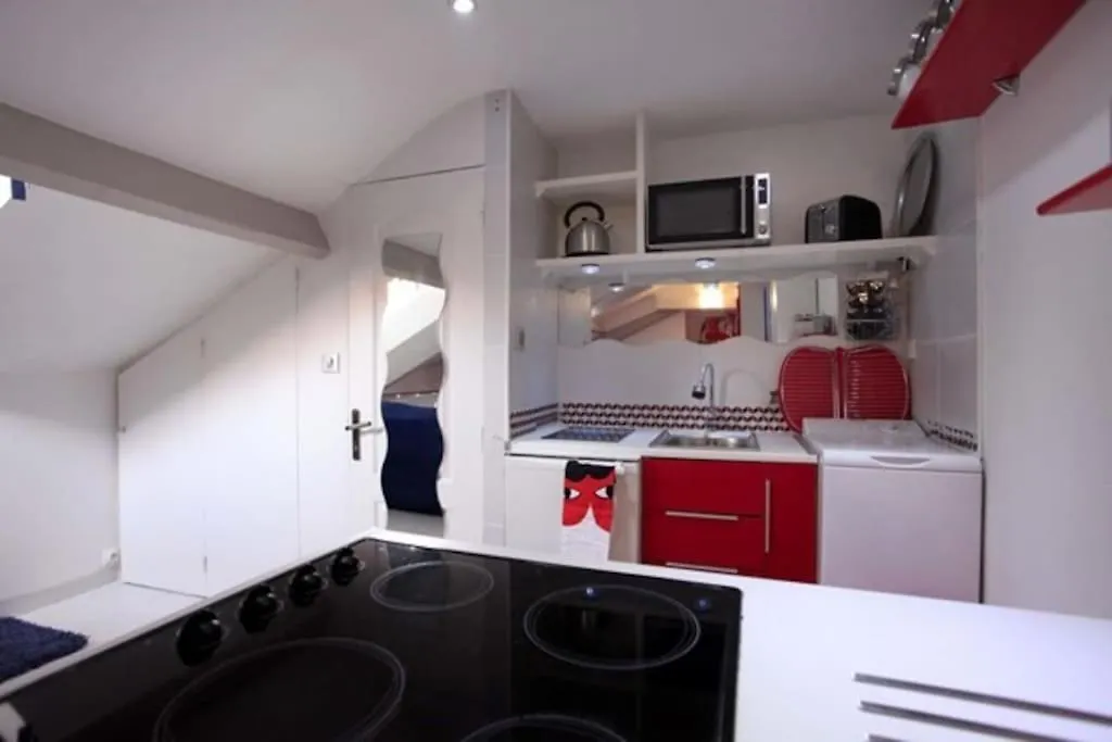 Studio 2 Adultes Quartier Vip, Mer Et Commerce Sur Place ,Et Mini Chambre 1 Enfant 6 Ans Max Nice