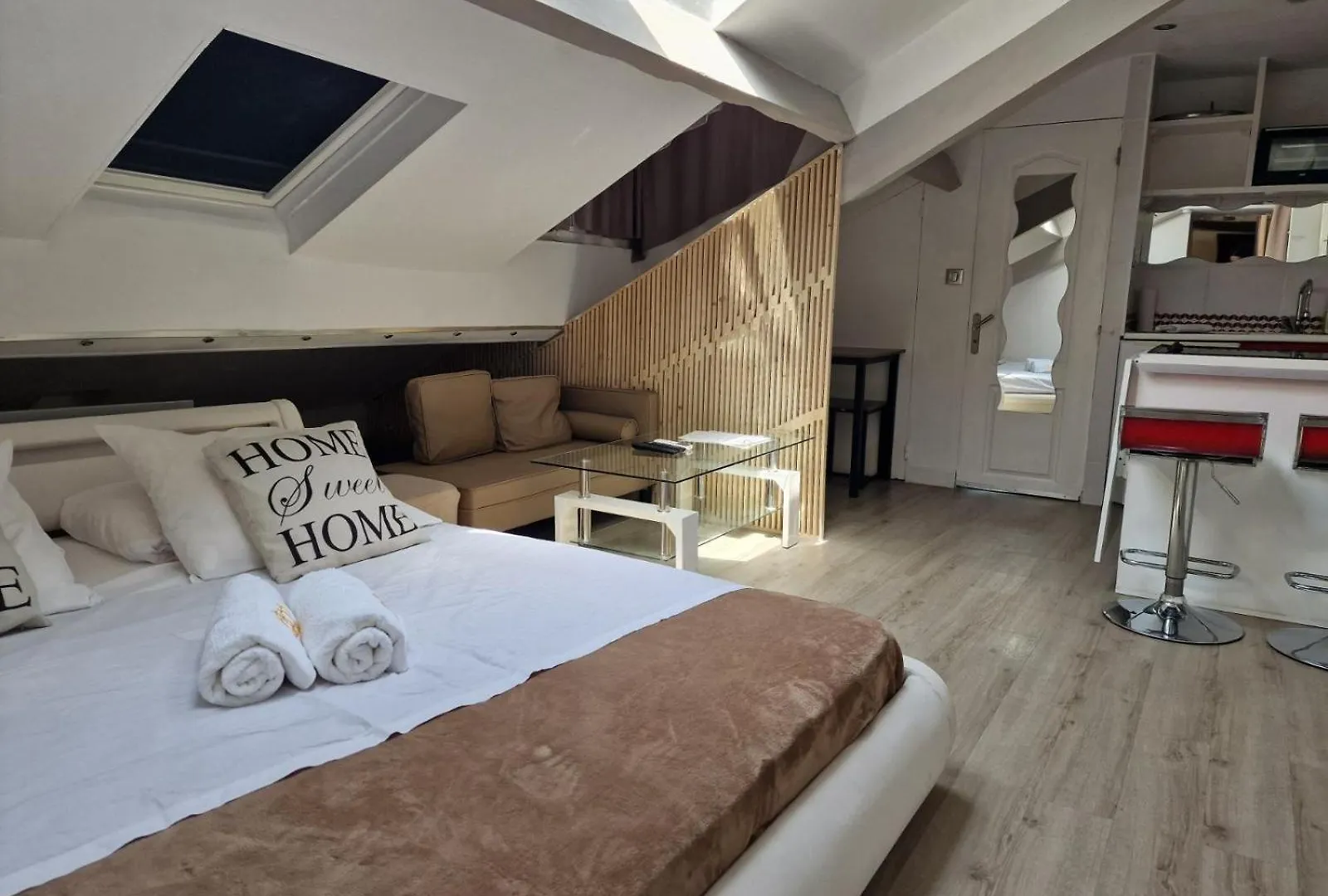 Apartment Studio 2 Adultes Quartier Vip, Mer Et Commerce Sur Place ,Et Mini Chambre 1 Enfant 6 Ans Max Nice